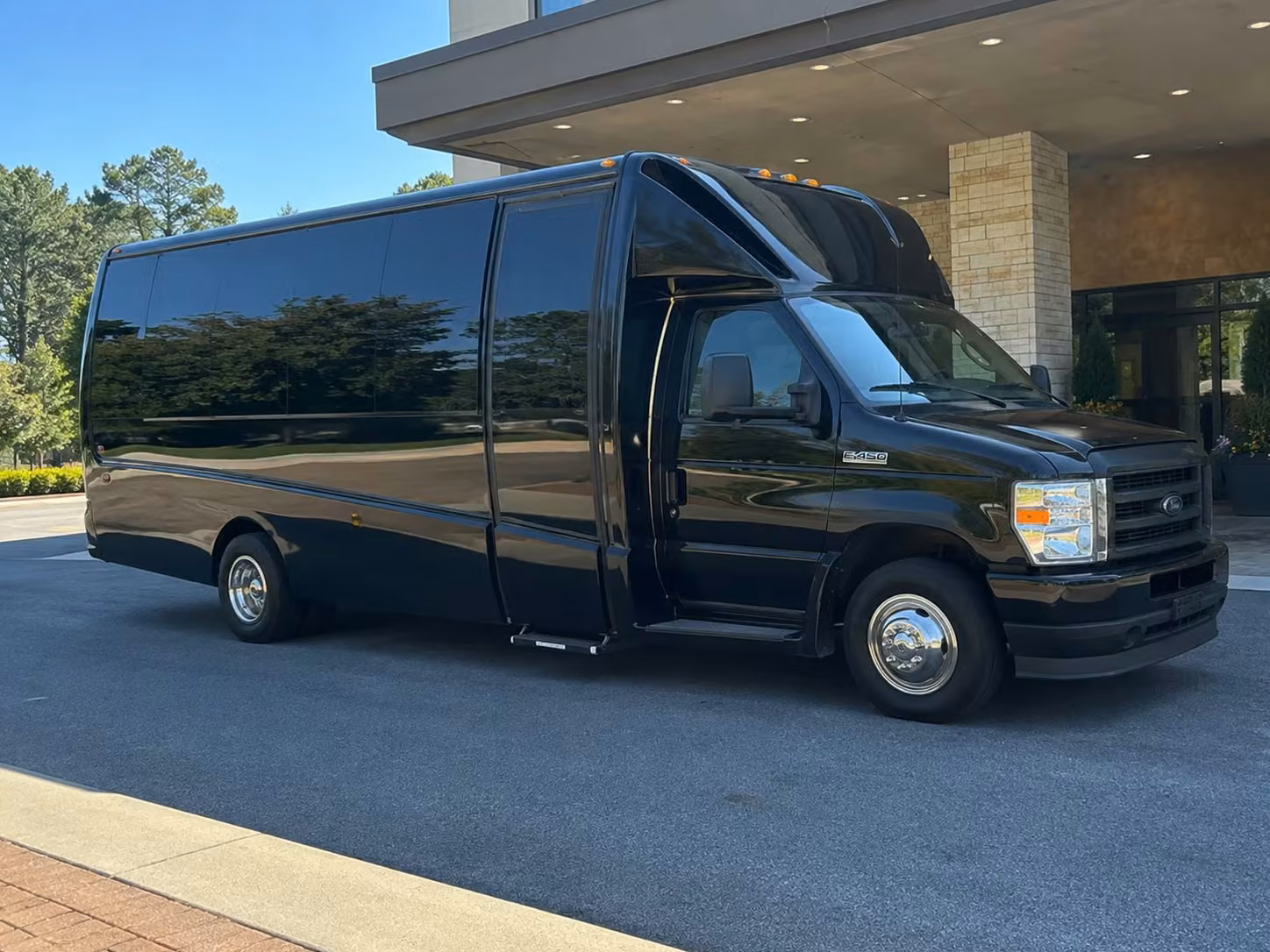 18 passenger minibus