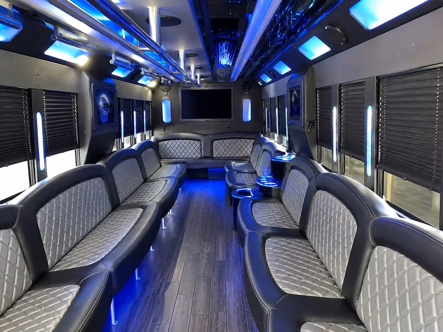 party buses for west jordan prom groups who want to arrive in style