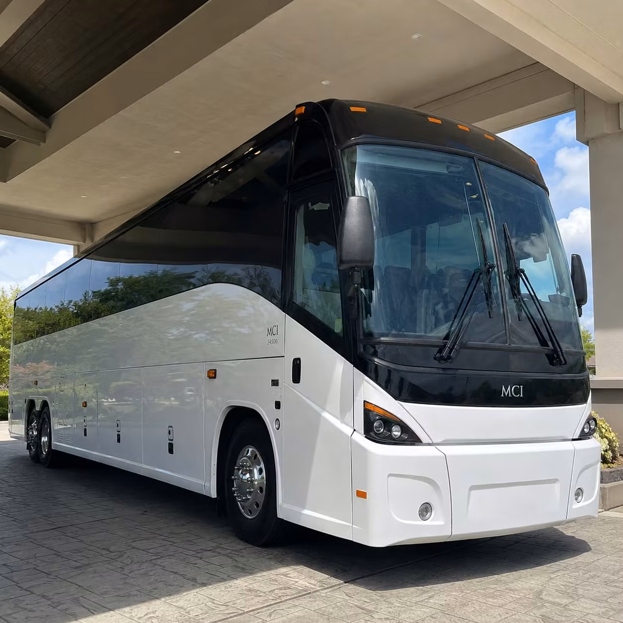 reliable military personnel transportation near camp williams and the salt lake valley